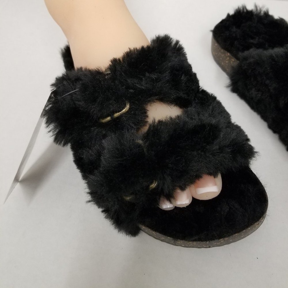 New Secret Treasures Black Two Band Slippers - Size 7